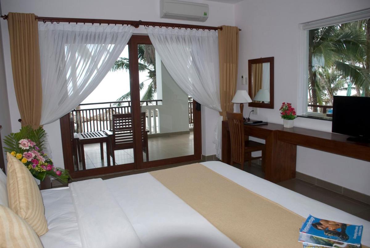 Canary Beach Resort Mui Ne Exterior photo